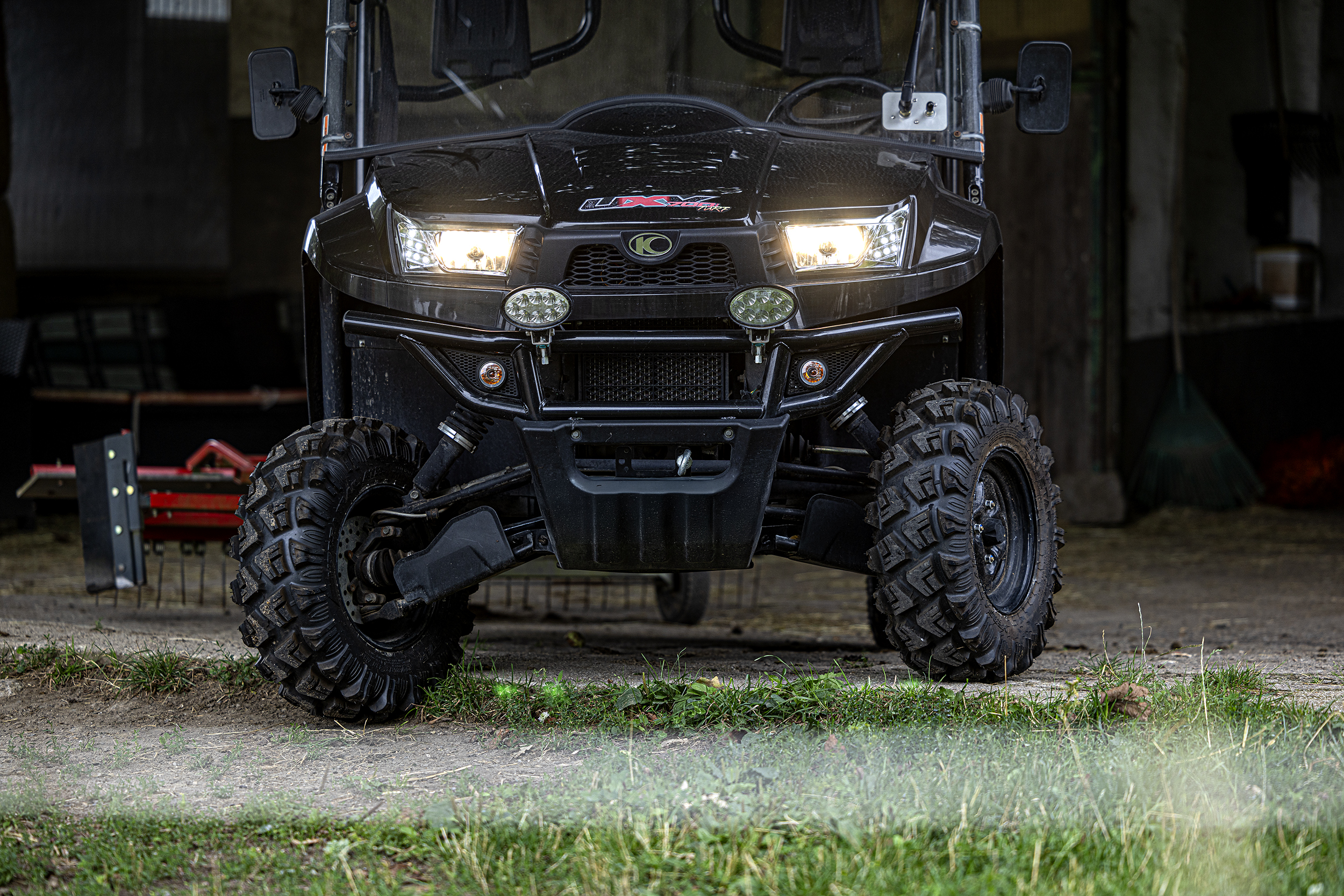 ATV Fahrzeug mit Reifen im Fokus